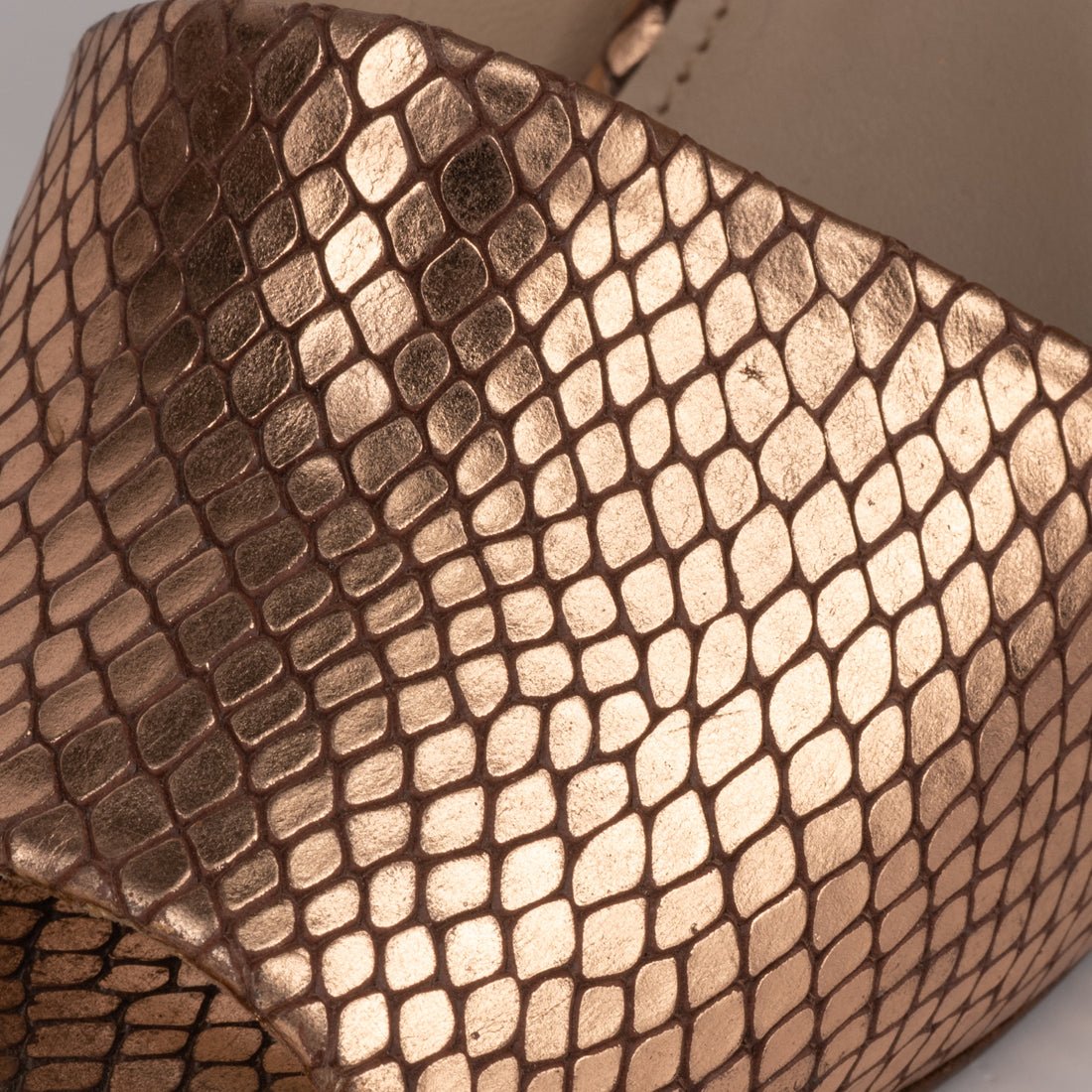 Uterque Heels - mymadstore.com