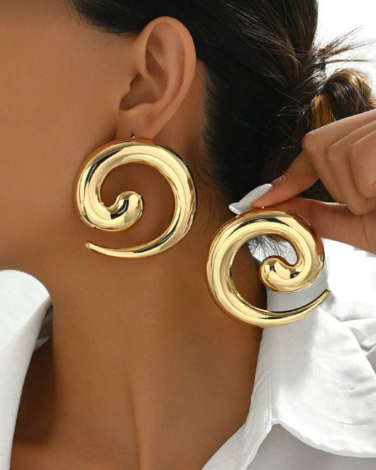 1pair Exaggerated Fashion Metal Spiral Stud Earrings