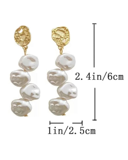 Baroque Style Dancing Dangle Earrings