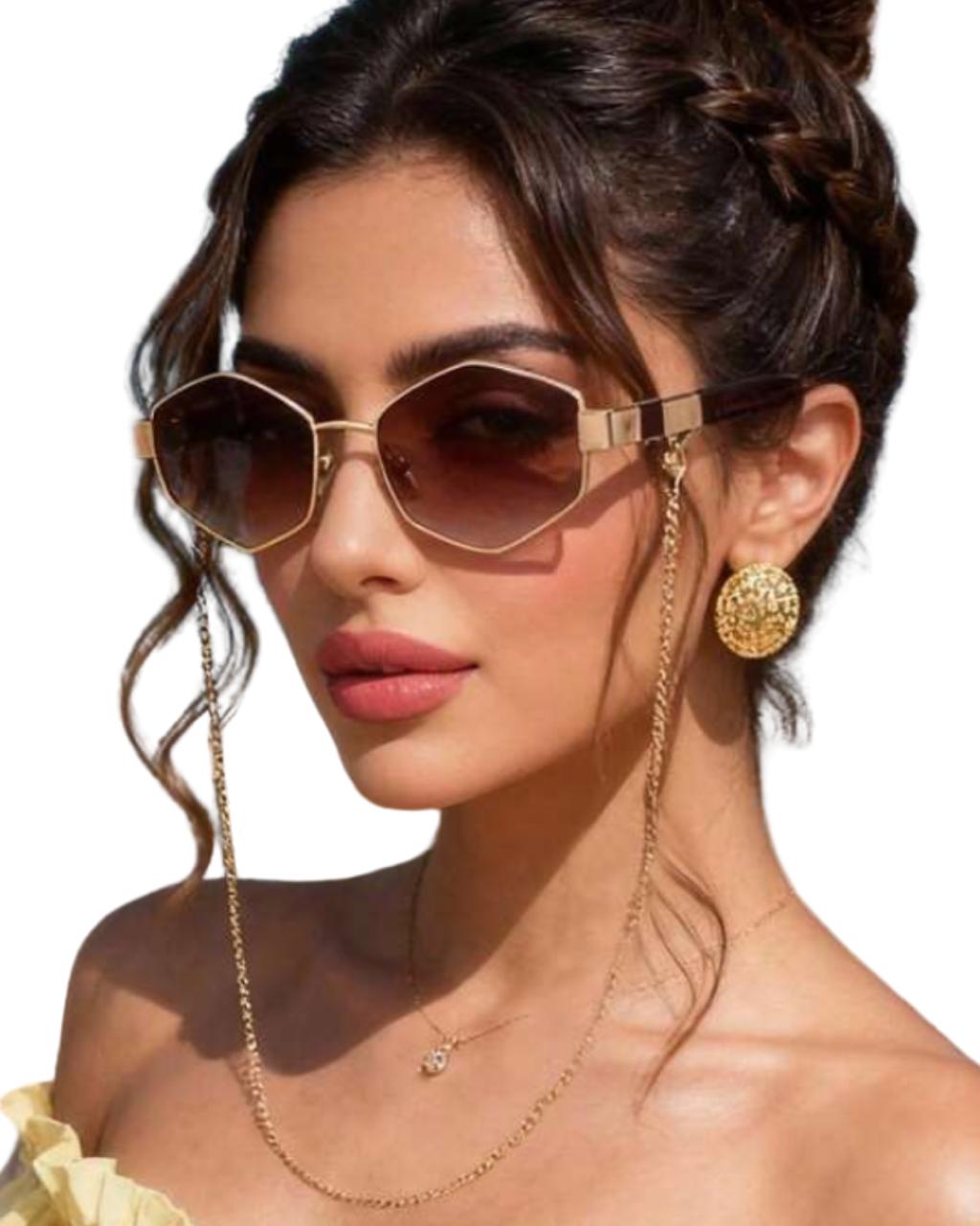 Diamond-Shaped Fashion Glasses