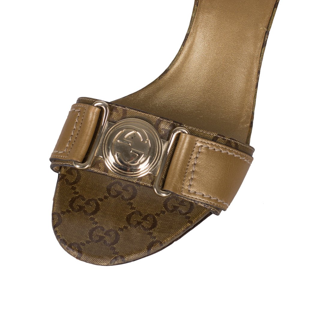 Gucci! Preowned Sandals - mymadstore.com