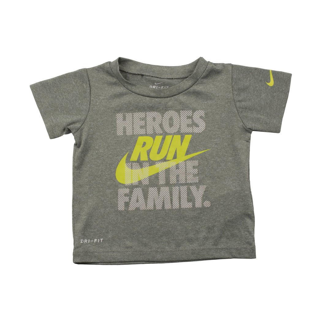 Nike T-Shirt - mymadstore.com